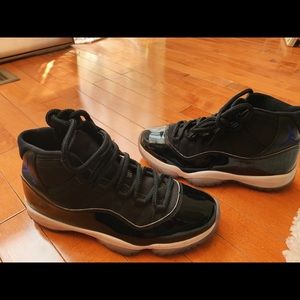 Jordan 11 Retro Space Jam (2016)